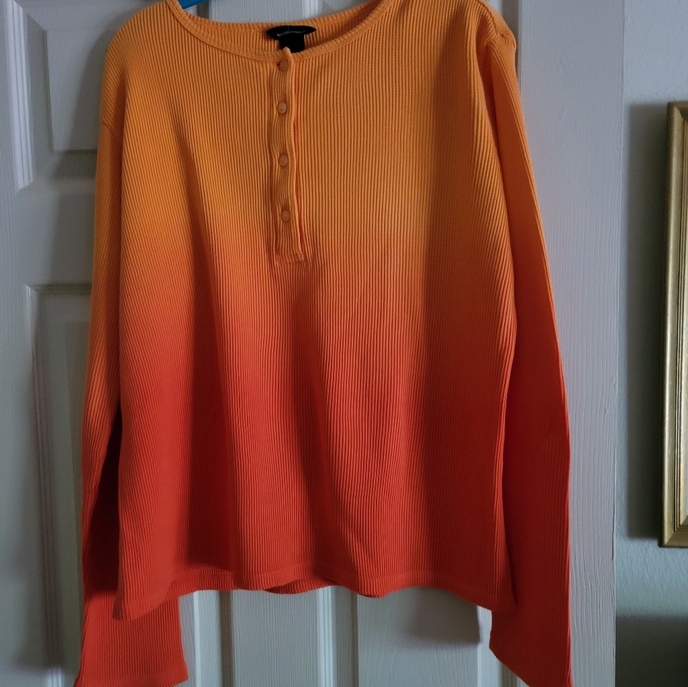 Two toned top